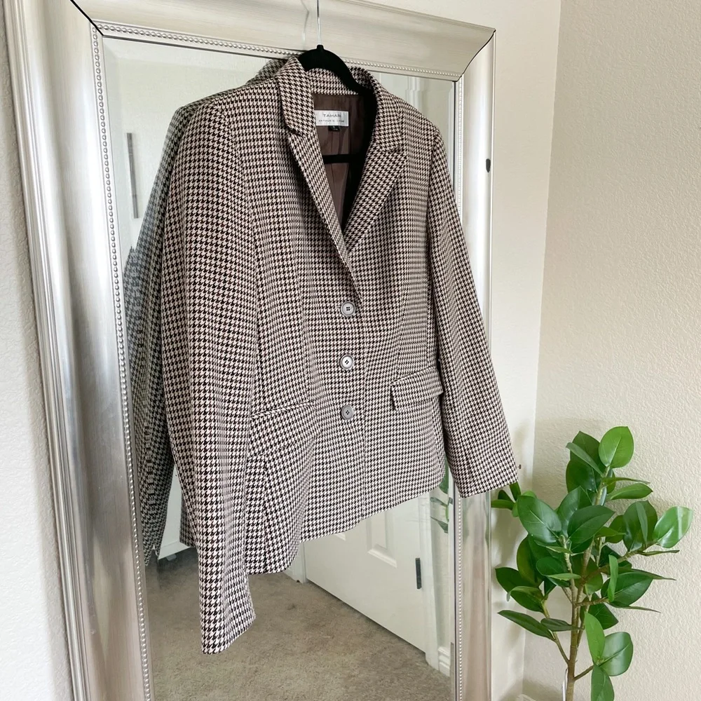 Tahari ASL Blazer - Picture 2 of 10